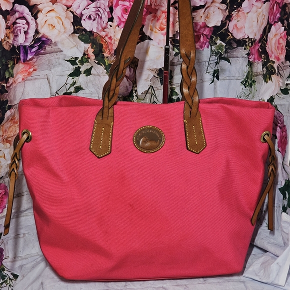 EUC Dooney&Bourke CANVAS Shoulder bag - Picture 6 of 14